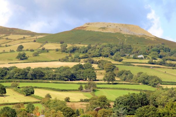 Table Mountain, Crickhowell – A Stunning View Over the Usk Valley